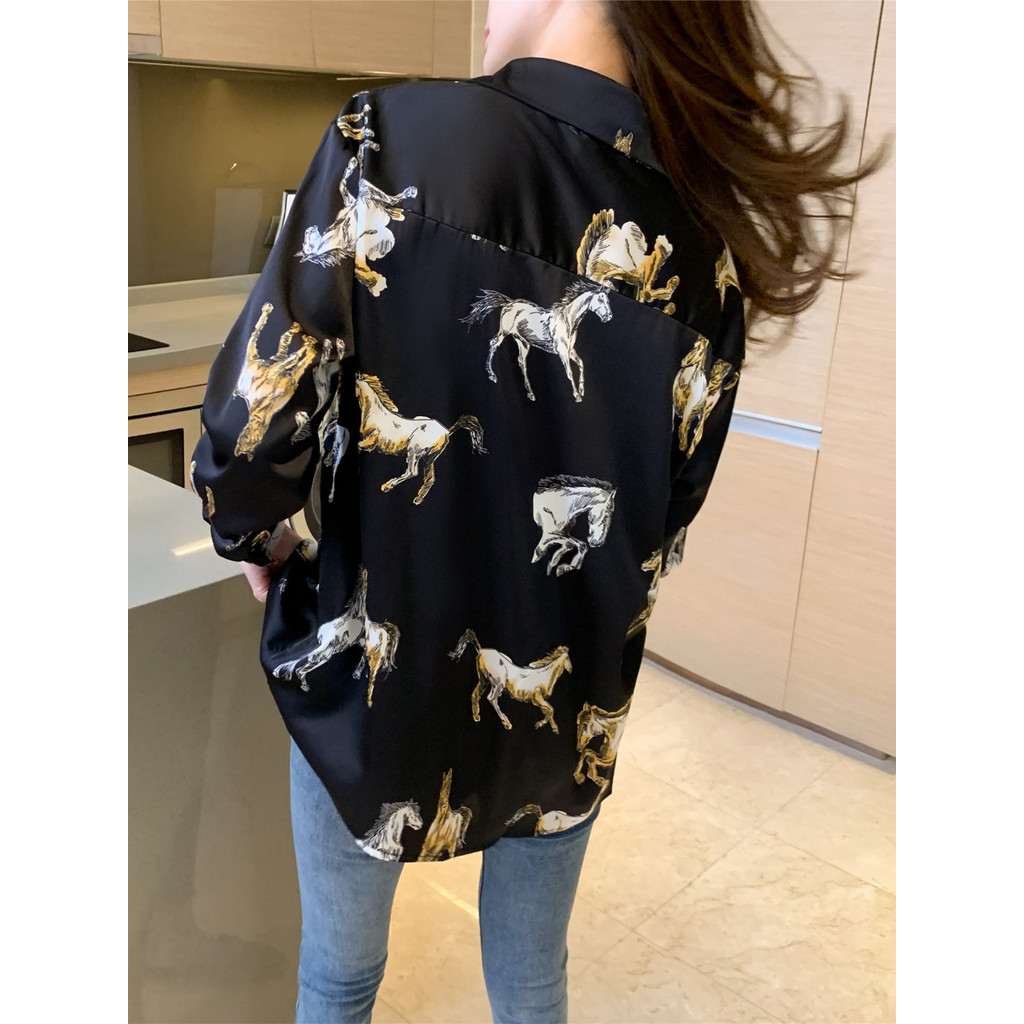 LYR313 | SELYRA Korean Horse Print Long Blouse Wanita – Oversized Shirt Top