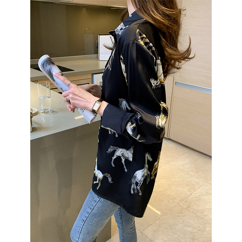 LYR313 | SELYRA Korean Horse Print Long Blouse Wanita – Oversized Shirt Top