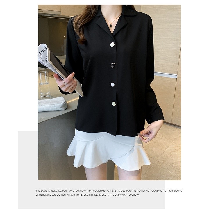 LYR316 | SELYRA Korean Gold Button Blouse Wanita – Elegant Office Long Sleeve Top