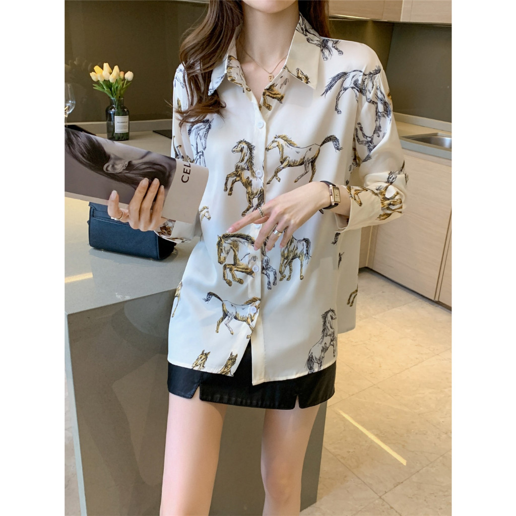 LYR313 | SELYRA Korean Horse Print Long Blouse Wanita – Oversized Shirt Top
