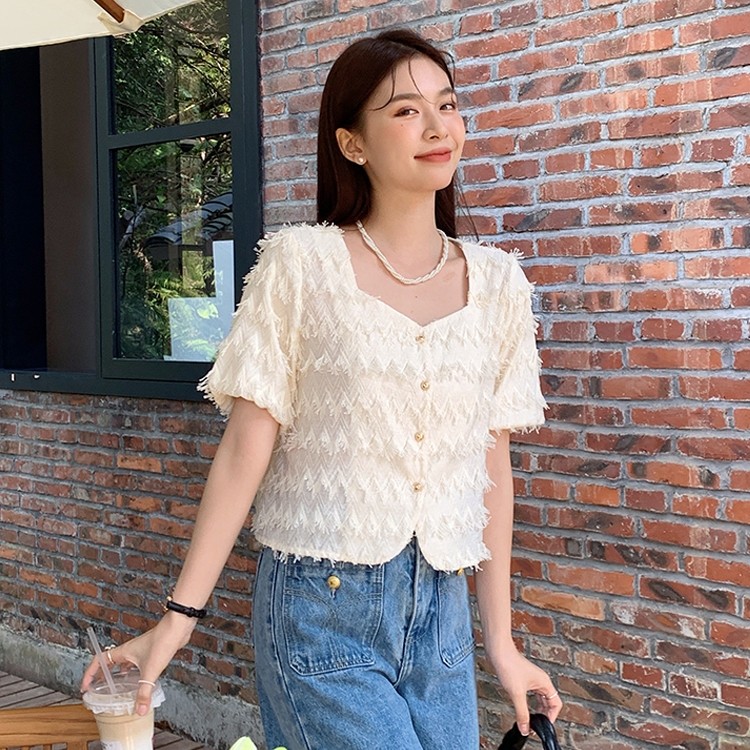 LYR302 | SELYRA Korean Textured Blouse Wanita – Blouse Putih Feminine Daily Wear
