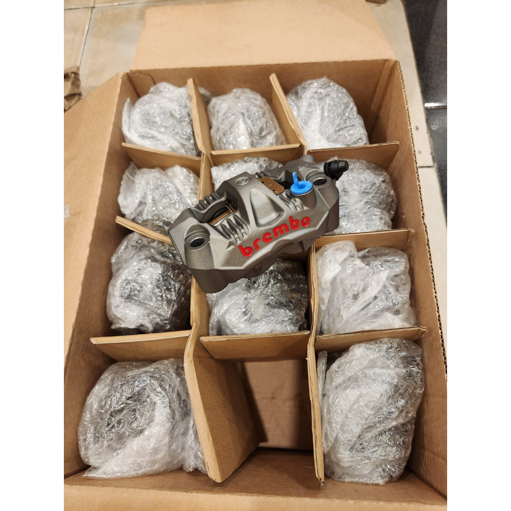 Kaliper Brembo GP4RS 108 mm Original Brembo Italy Universal Sepasang Set / Kanan Aja / Kiri Aja