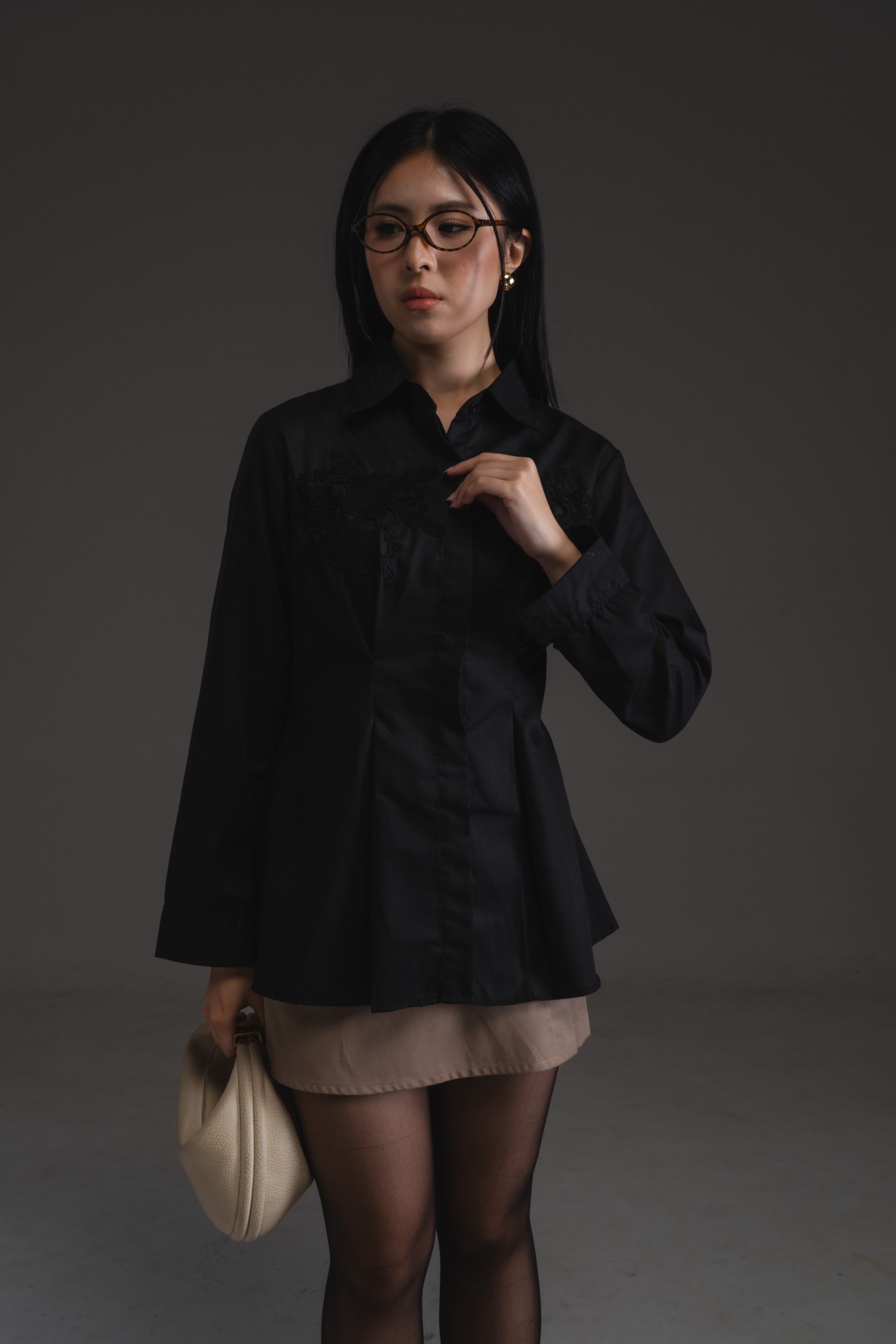 Bloom Embroidery Shirt