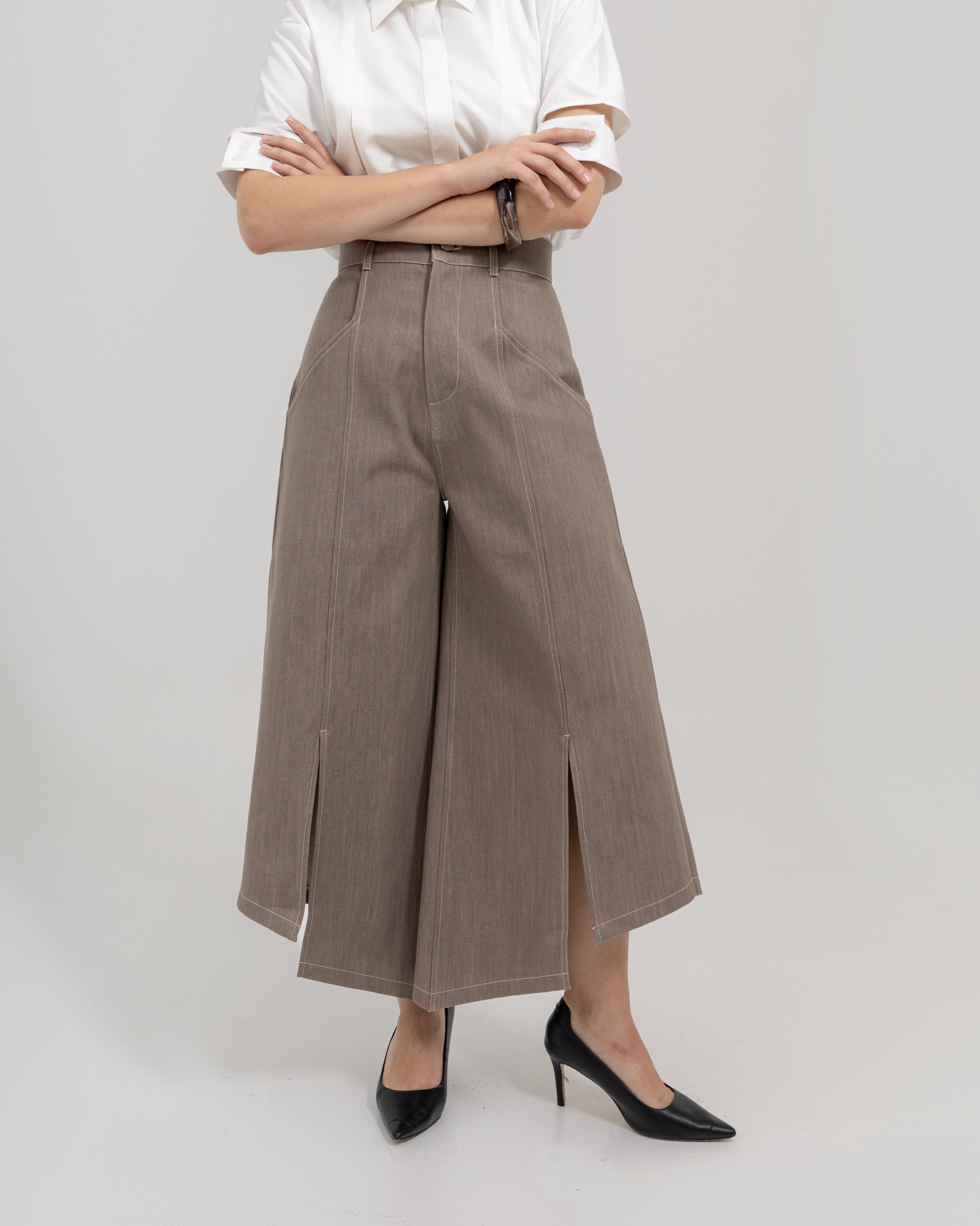 Slitted Culotte Jeans