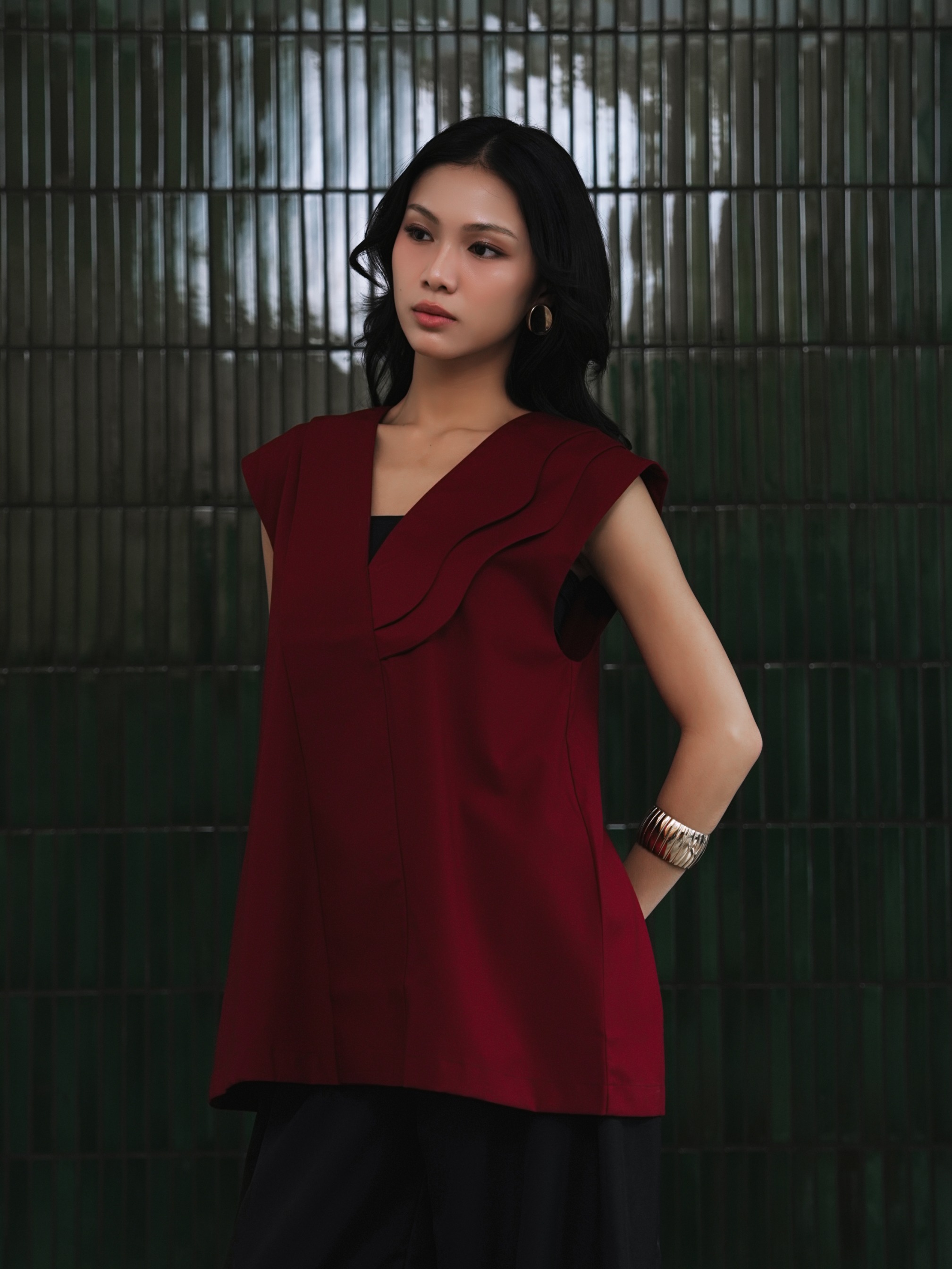 Half Scallop Collar Tank
