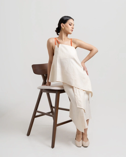 Image of Contrast Strap Linen Top