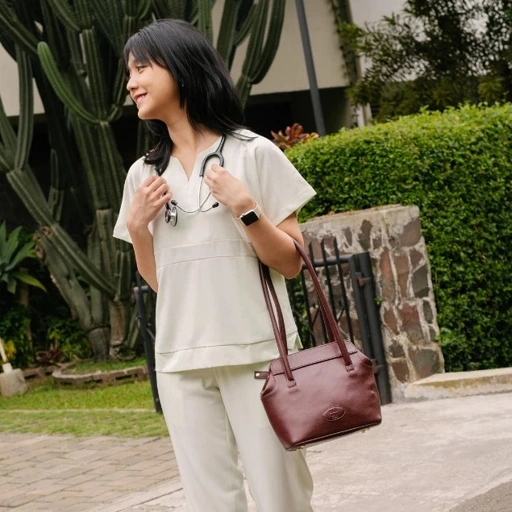 Image of Cardinal - Slit Short Sleeve Set (Slim Fit) - Ice Mint 