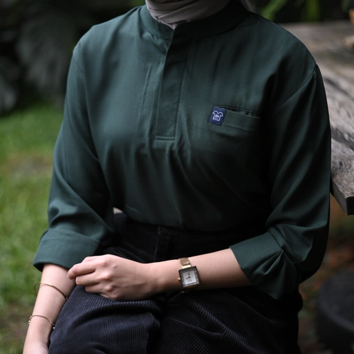 Image of Empirical - Mandarin Long Sleeve TOP - Dark Green