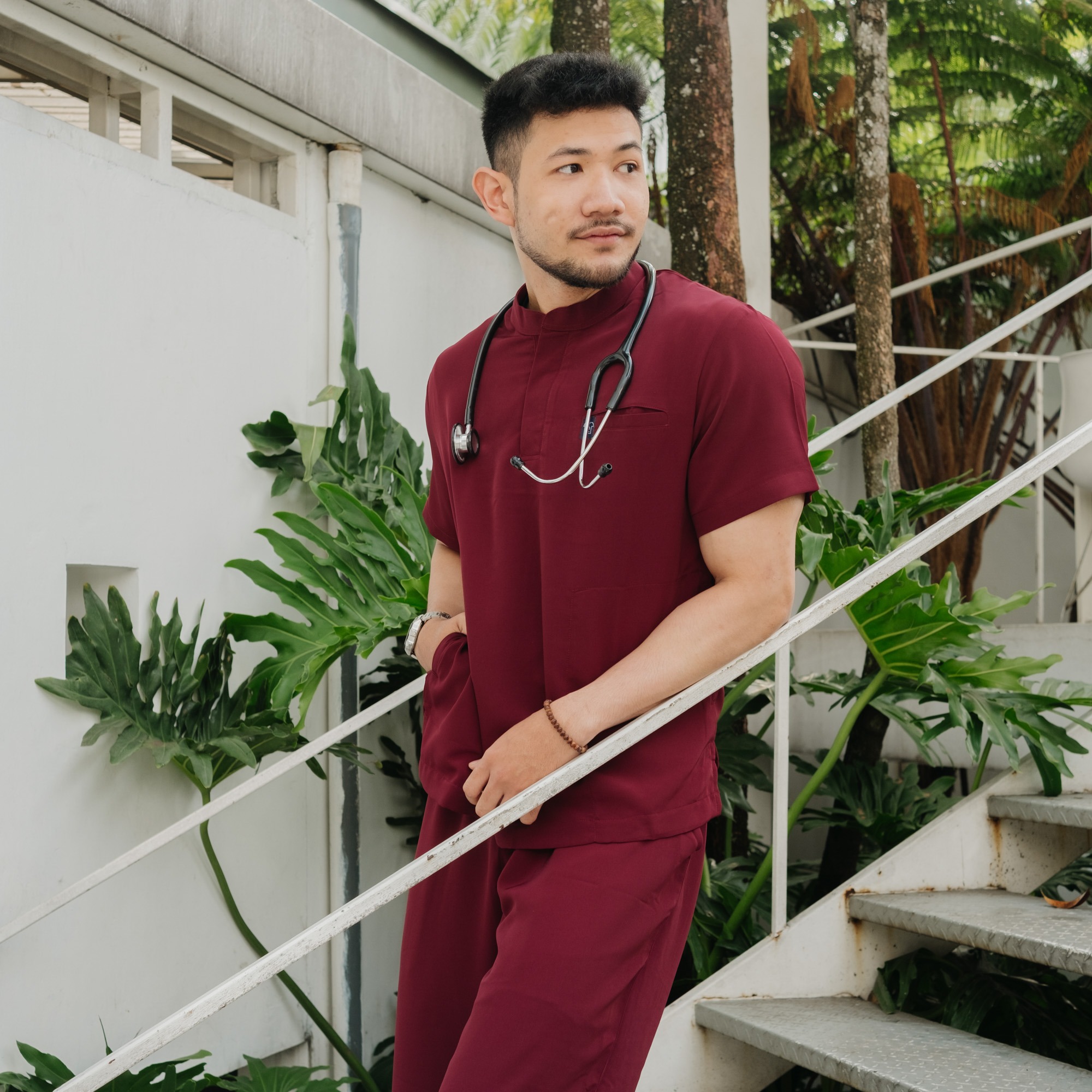 First Line - Mandarin Short Sleeve Set (Regular Pants) - Maroon