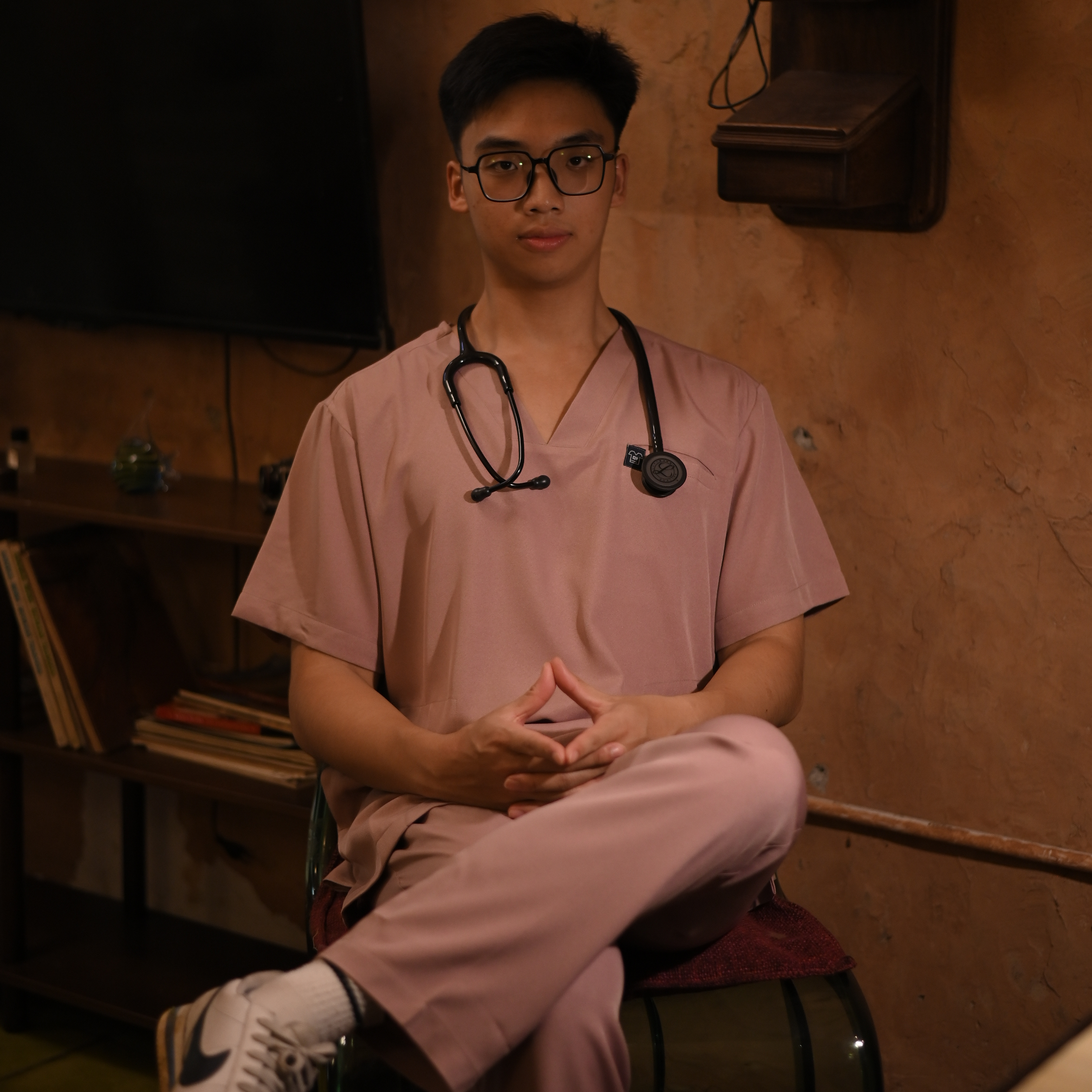 Empirical - V neck Short Sleeve Set (Slim Fit Pants) - Lilac