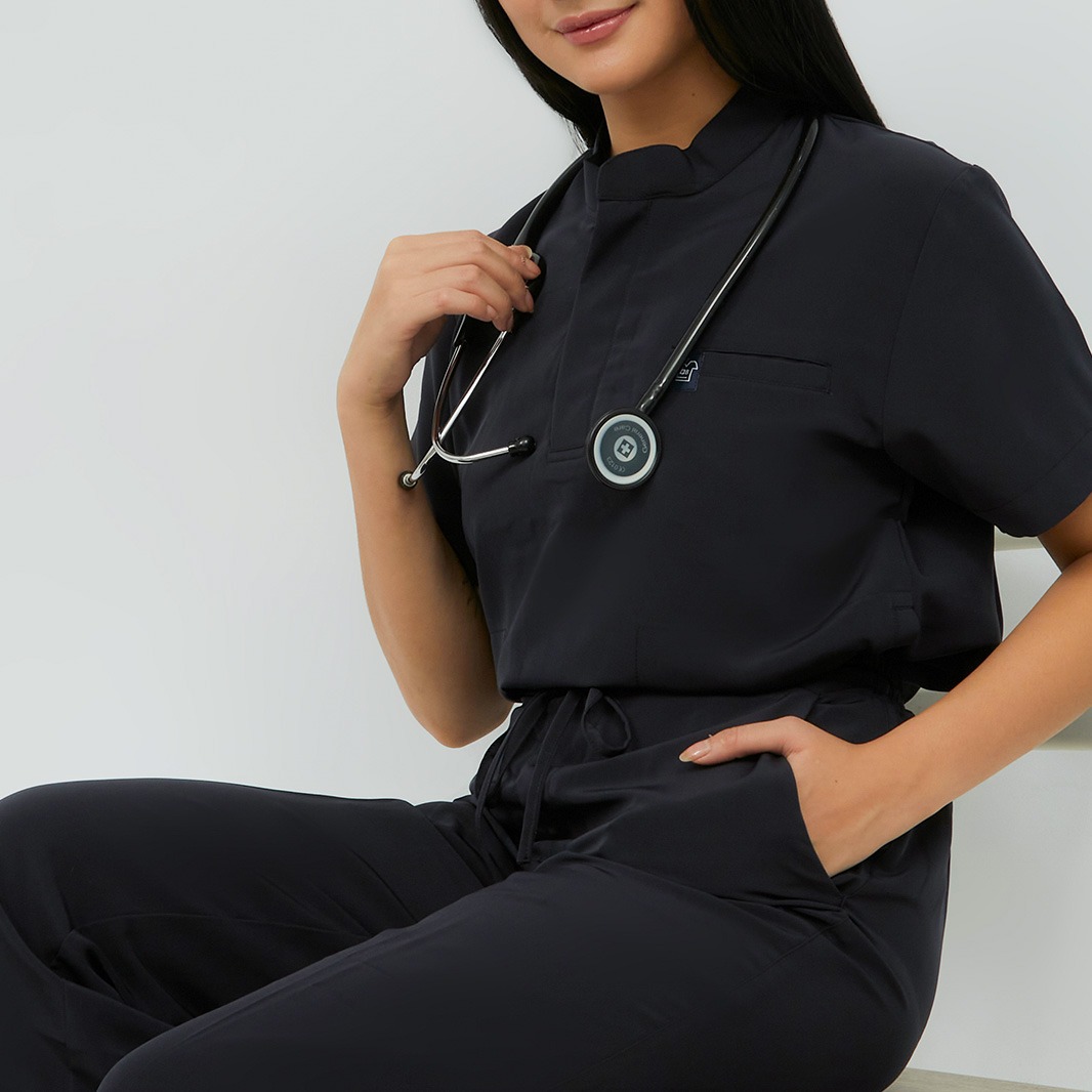 First Line - Mandarin Short Sleeve Set (Regular Pants) - Black