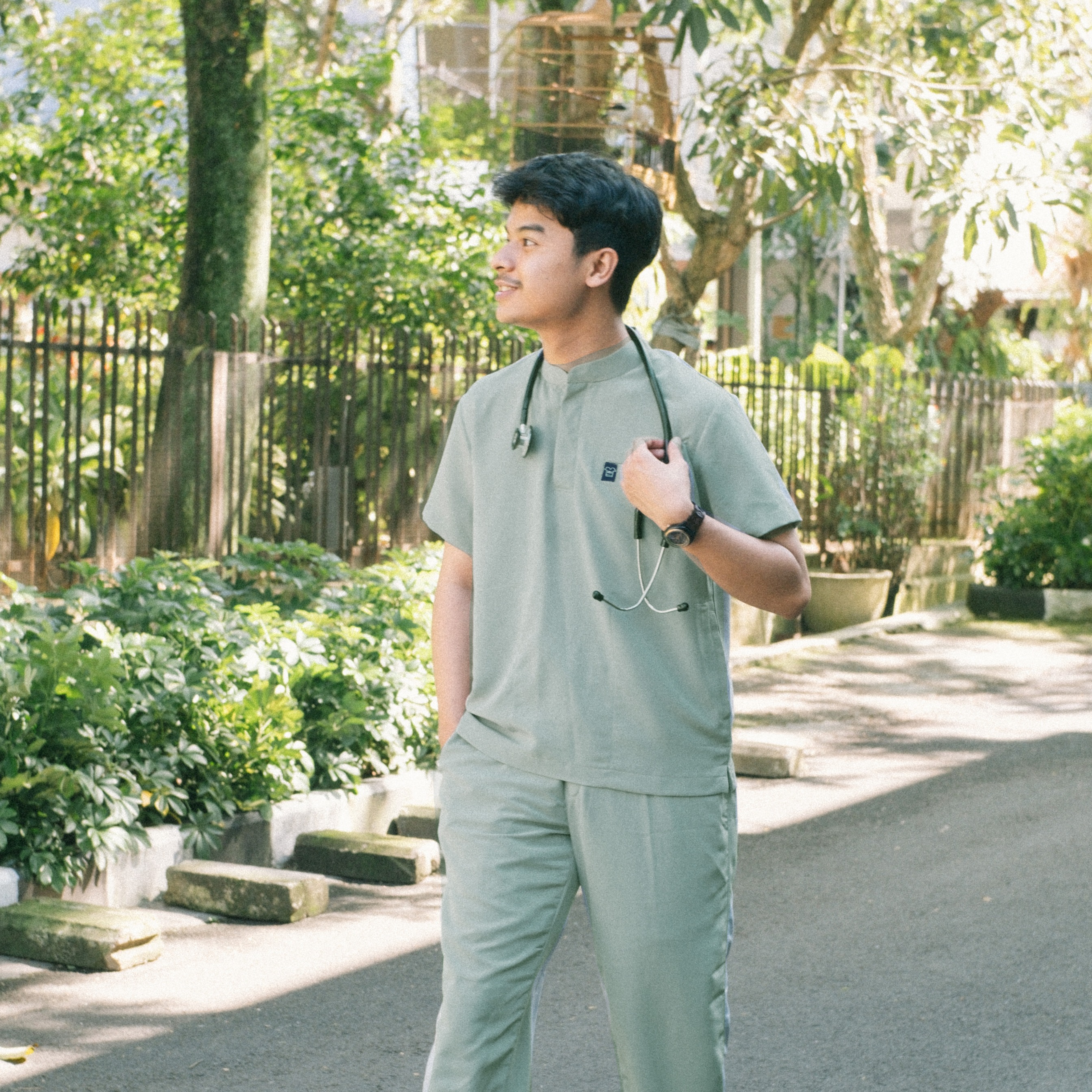 First Line - Mandarin Short Sleeve Set (Regular Pants) - Dusty Mint