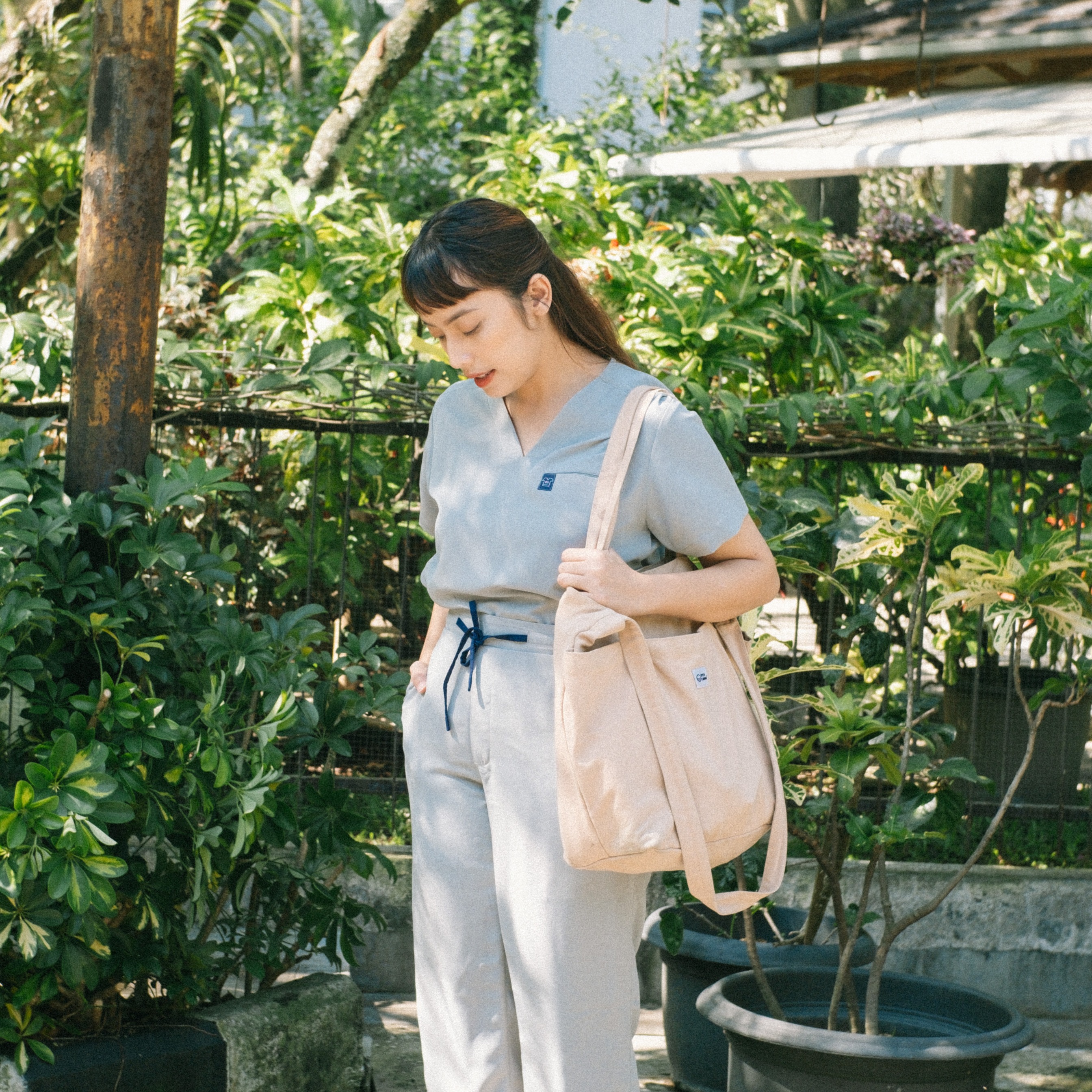 First Line - V neck Short Sleeve Set (Regular Pants) - Dusty Mint