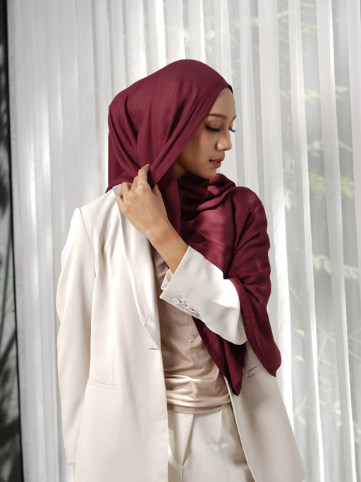 Image of Ruma Scarf Wine - Pashmina Viscose Crepe