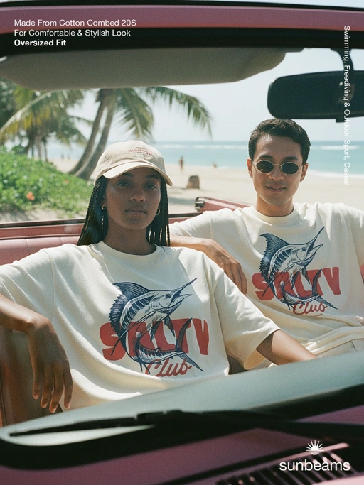 Image of Unisex Oversized T-shirt 20S, Broken White, Salty Club