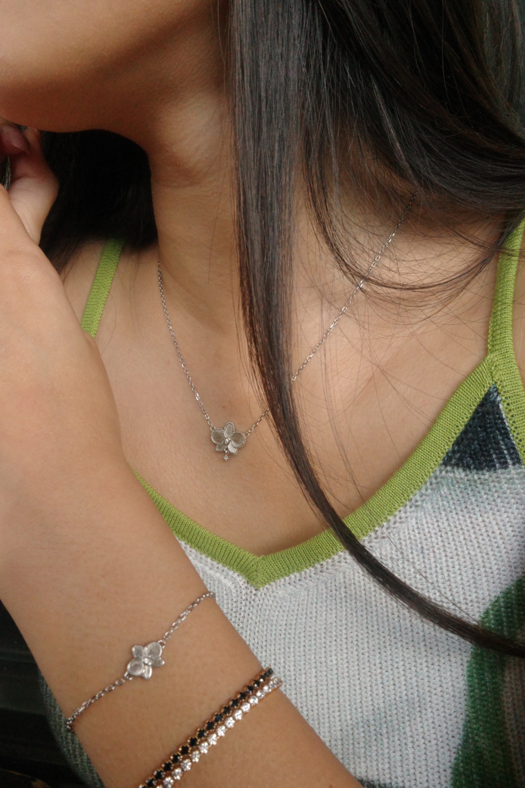 Silver Orchidea Textured Necklace 