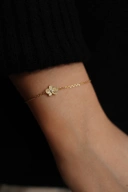 Gold Orchidea Textured Bracelet