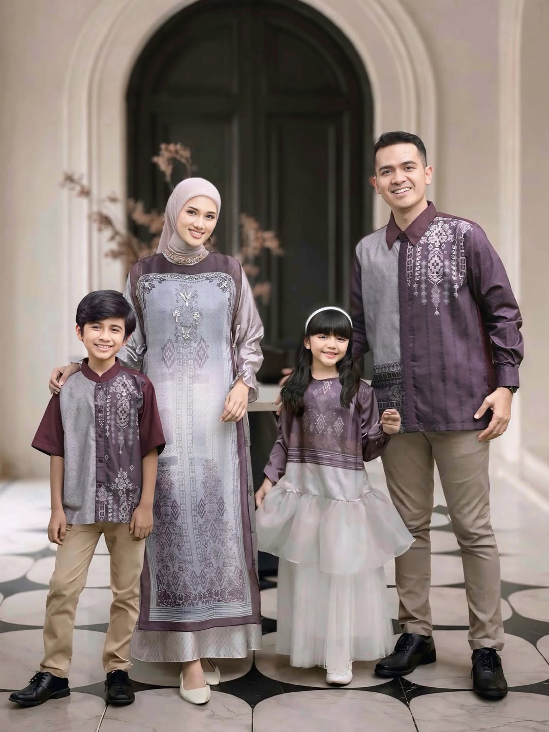 Aliyah Raya Signature Seriess