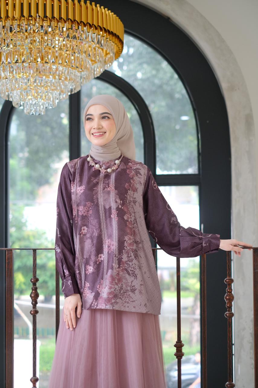 Roselle Series Raya