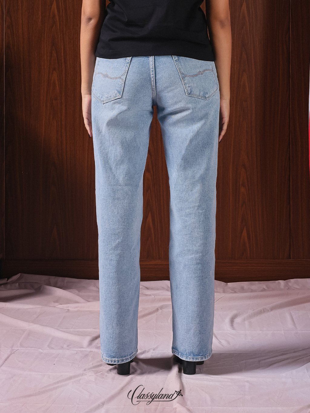 Weezer - Loose Cut Jeans Pre-Washing