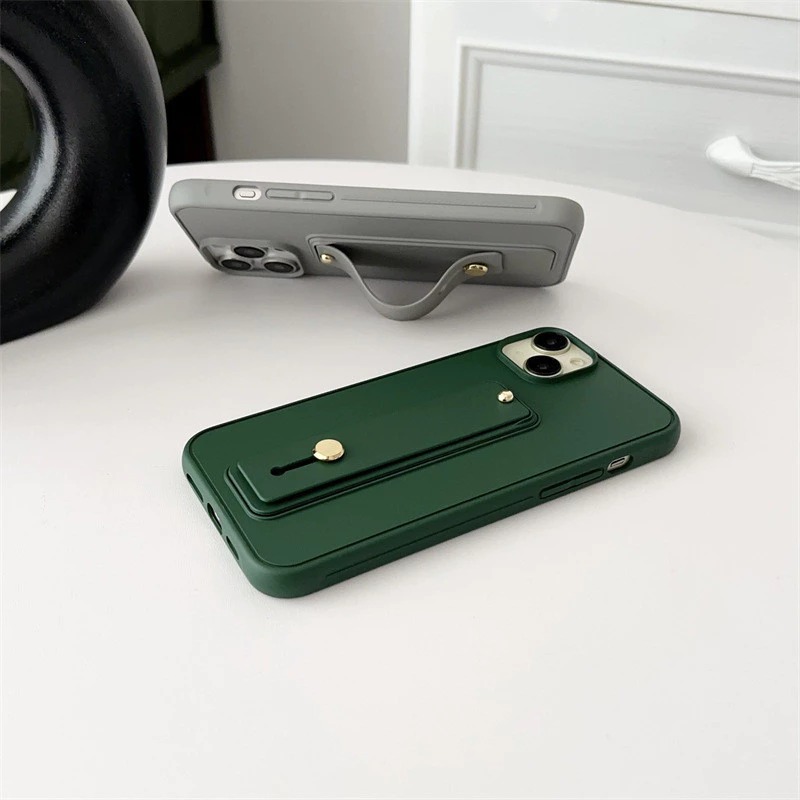 matte solid colour iphone 17 Pro Max phone case retractable Wristband 16 promax softcase full protection 15 14 pro iphone casing