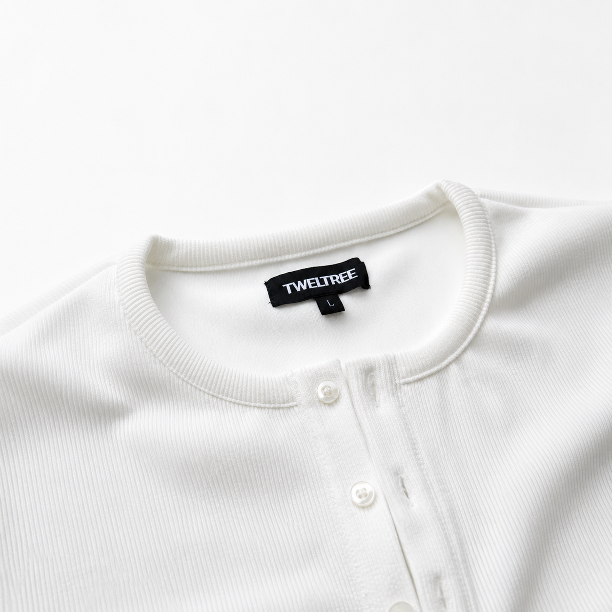 TWELTREE Muscle Fit Rib Henley Short Sleeve White - Kaos Henley Rib Slim Fit Lengan Pendek Pria Putih