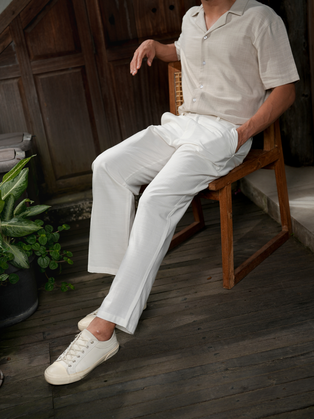 Straight Fit Linen Trousers Off White