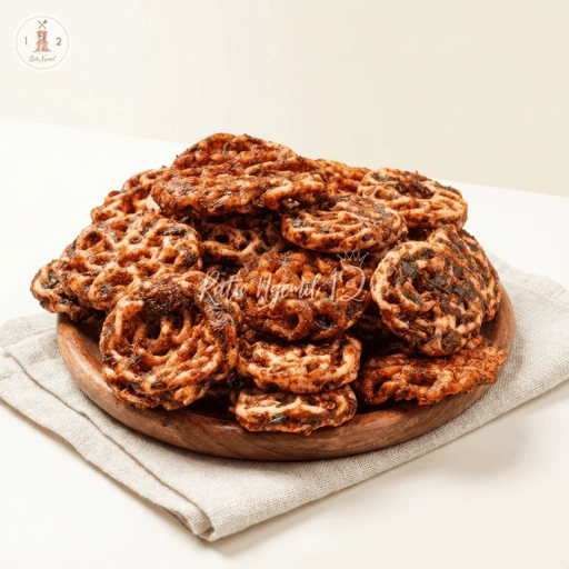 Image of Krupuk Seblak Rapael Bantat Daun Jeruk - Pedas Asin