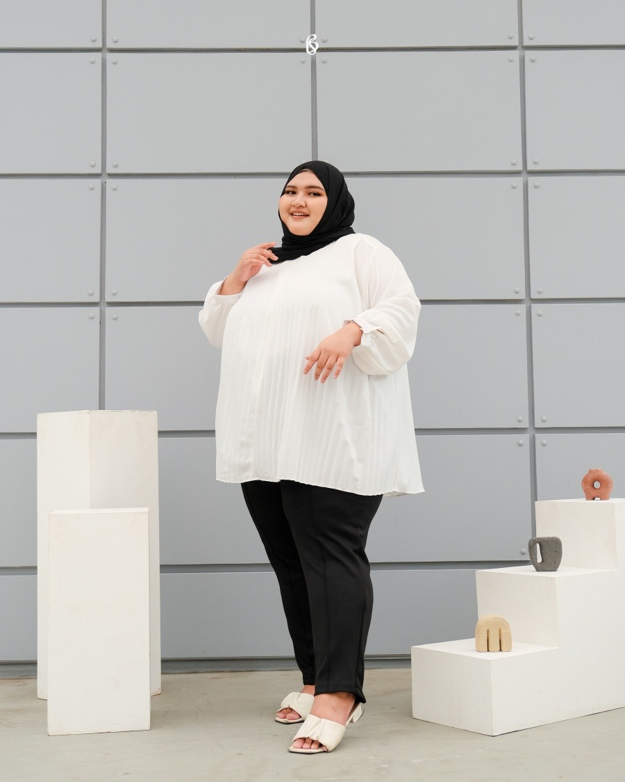 Jade Pants - Black | Celana Pencil Slimfit Pants Bigsize Jumbo