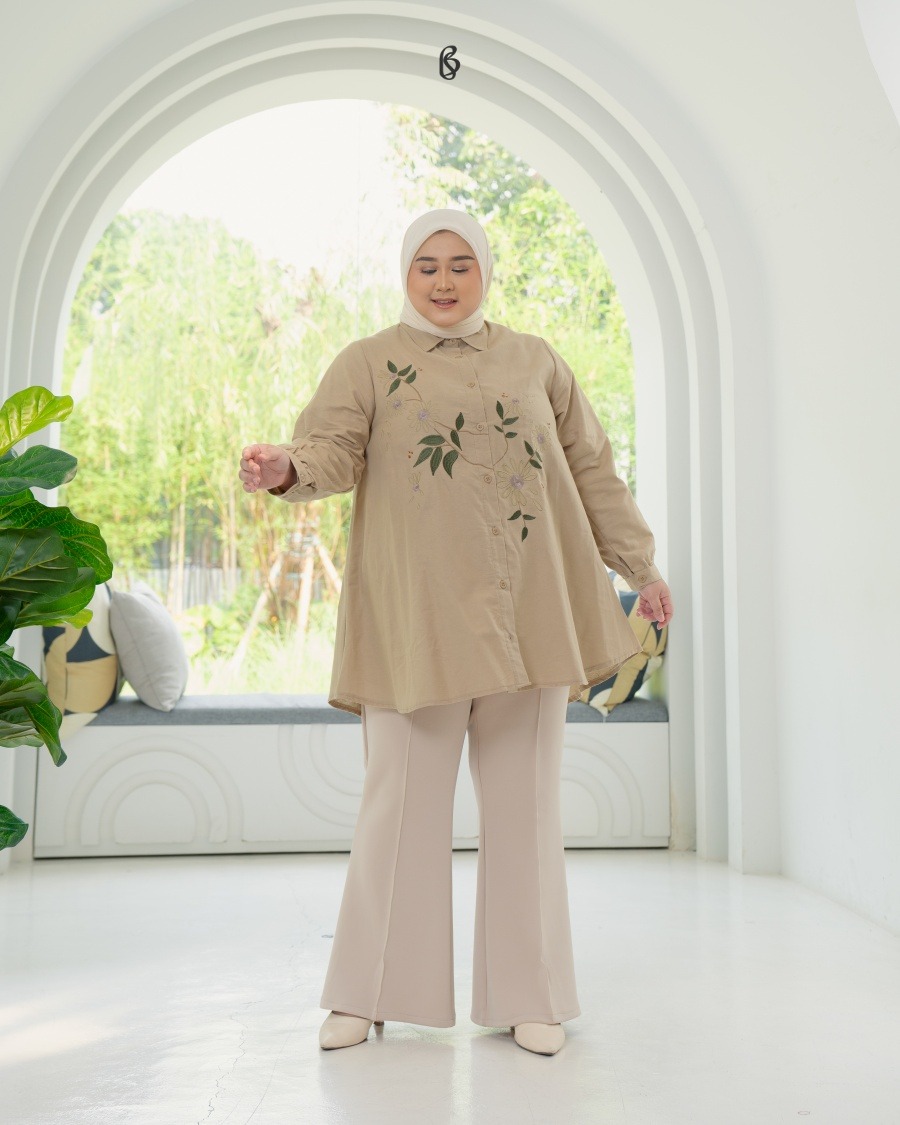 Amira Blouse - Sand | Atasan Blouse Big Size Jumbo