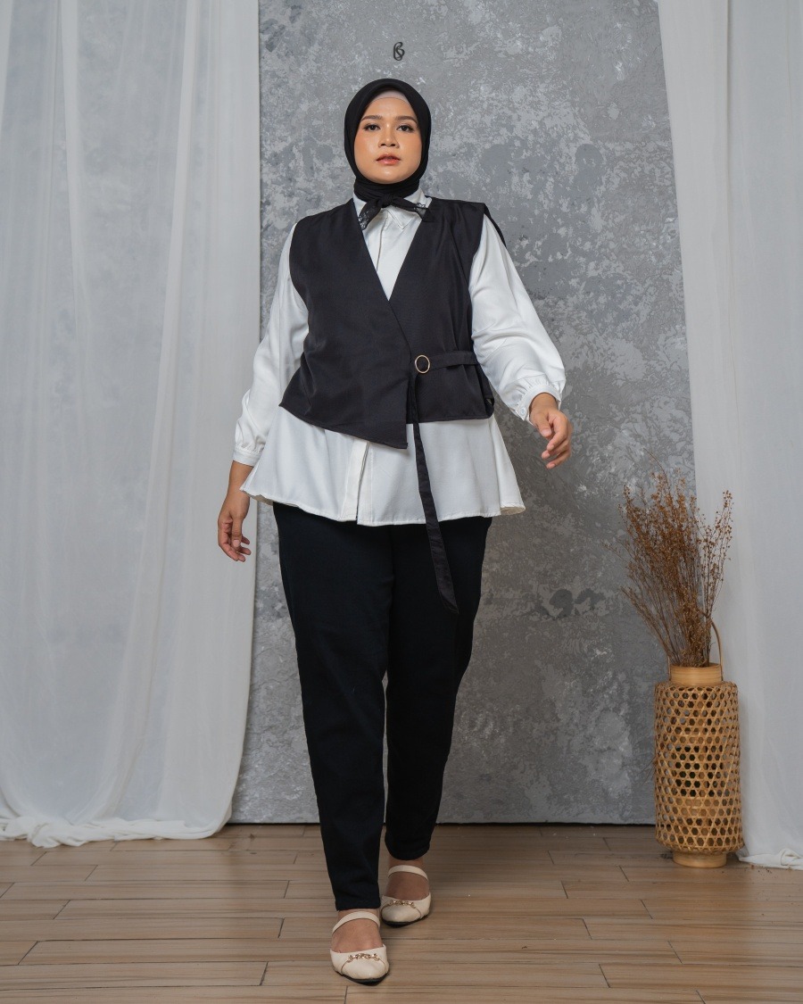 Zea Vest - Black | Vest Bibigsize Jumbo