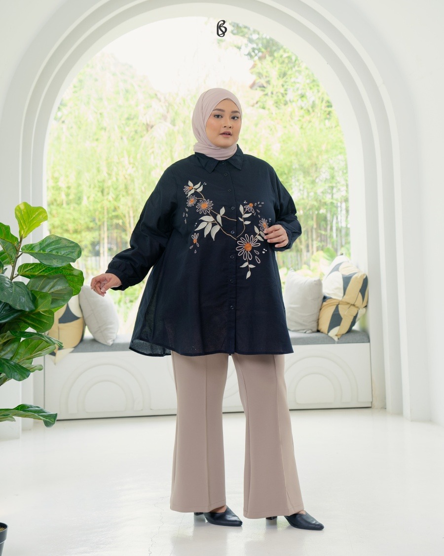 Amira Blouse - Black | Atasan Blouse Big Size Jumbo