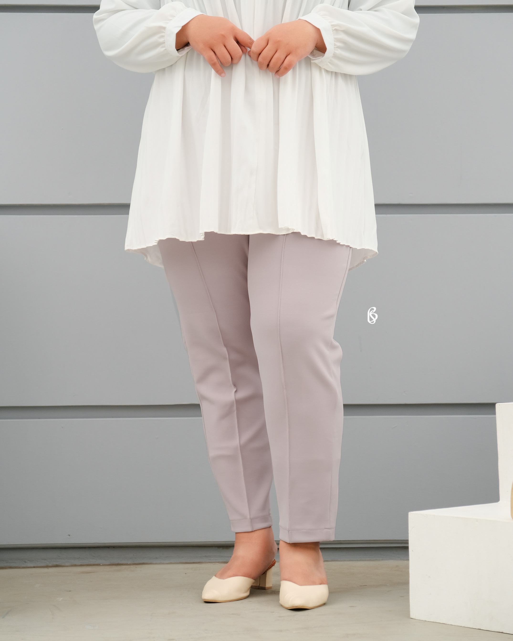 Jade Pants - Warm Grey | Celana Pencil Slimfit Pants Bigsize Jumbo