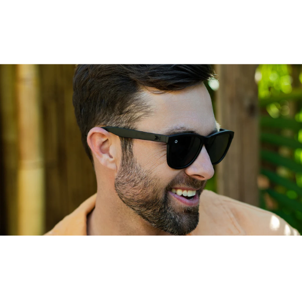 KNOCKAROUND - Premiums - Black On Black (Polarised)