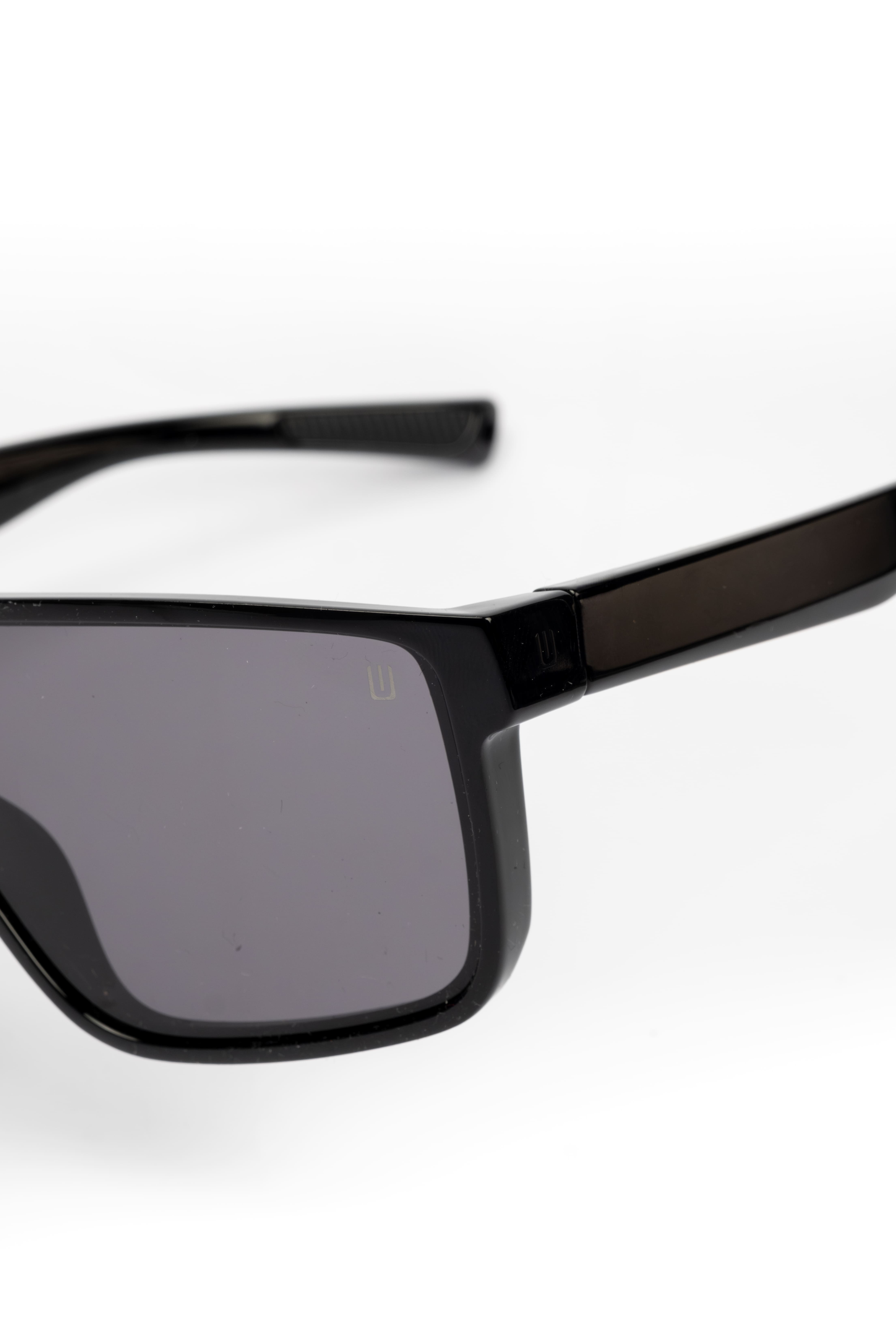 UNSTOPPABLE CULTURE - Aero - Black