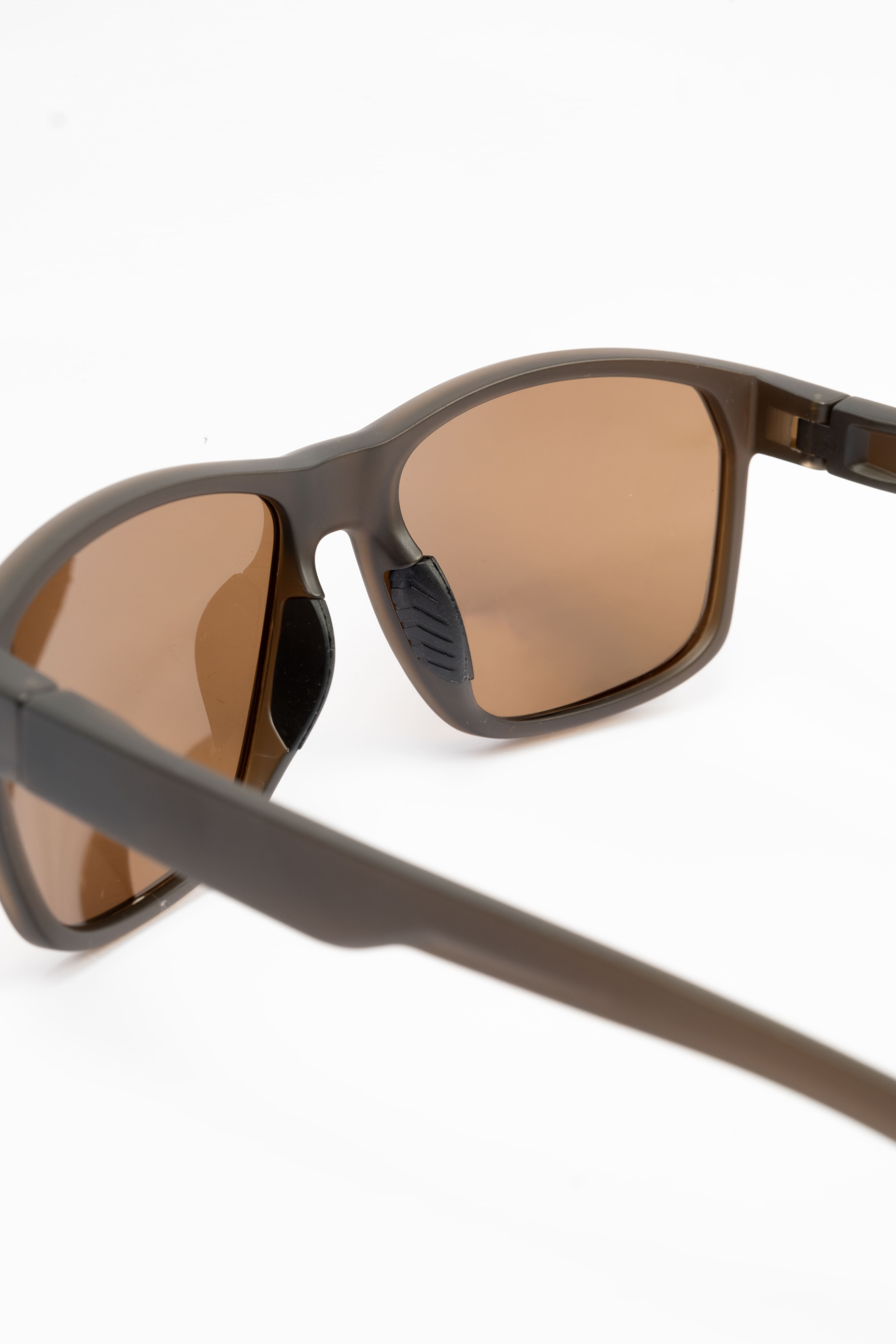 UNSTOPPABLE CULTURE - Lumen - Black