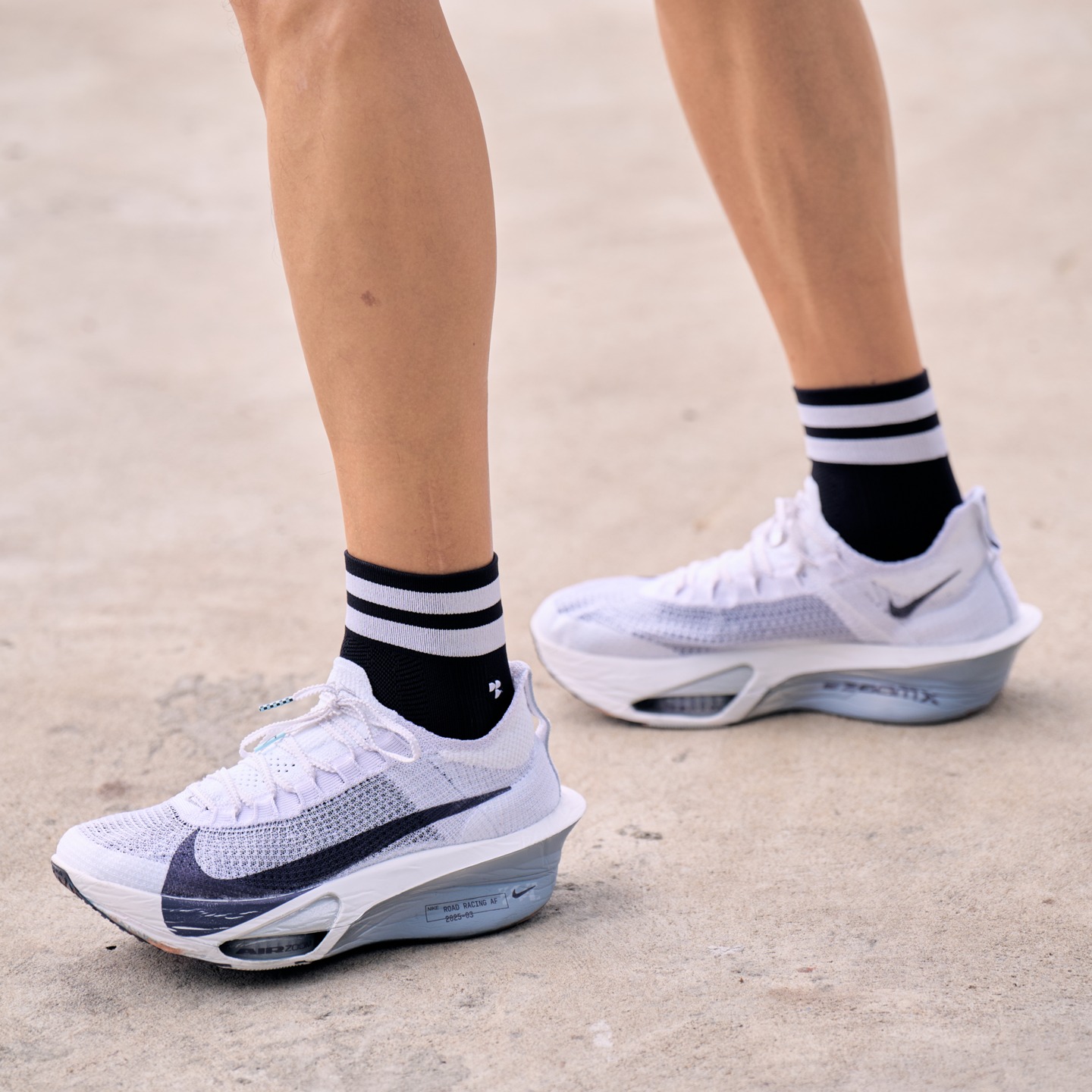 Personal Best Run - Performance Sock - Low Double Slash - Black