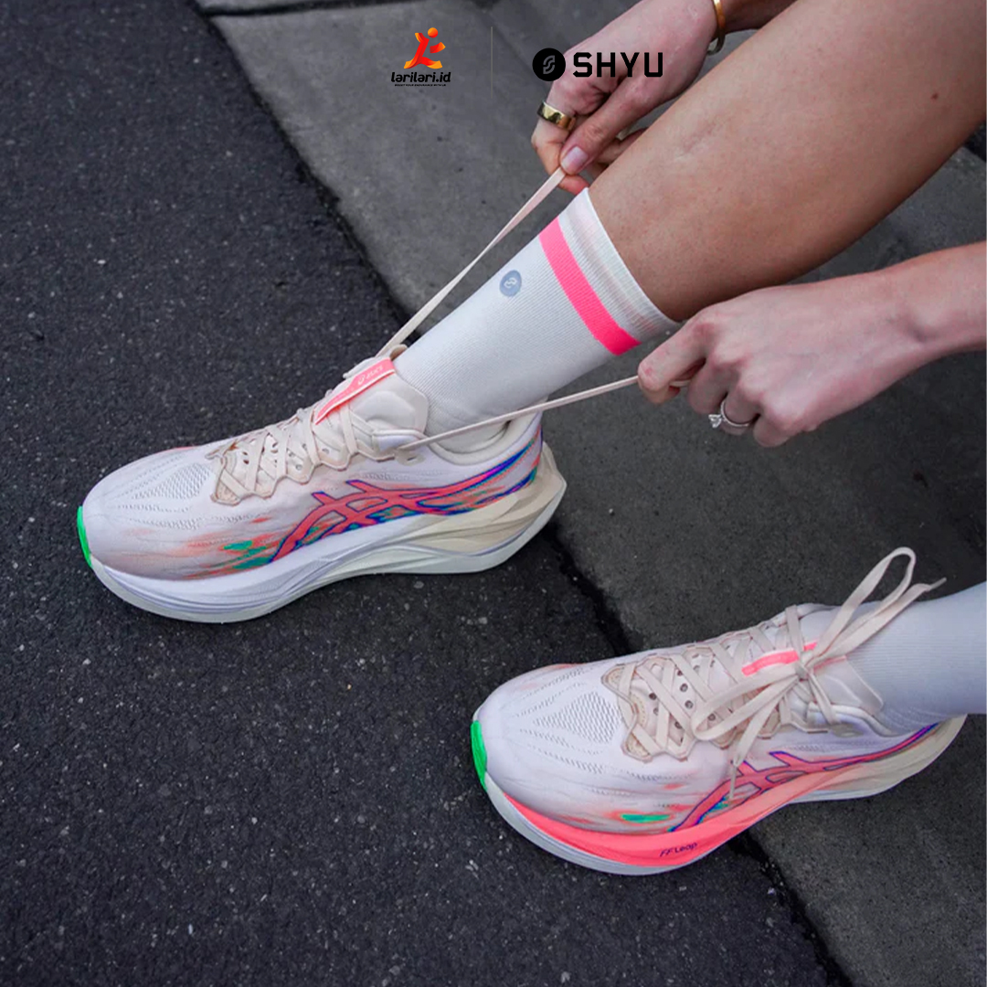 SHYU - Half Crew - Cream - Blush - Peach