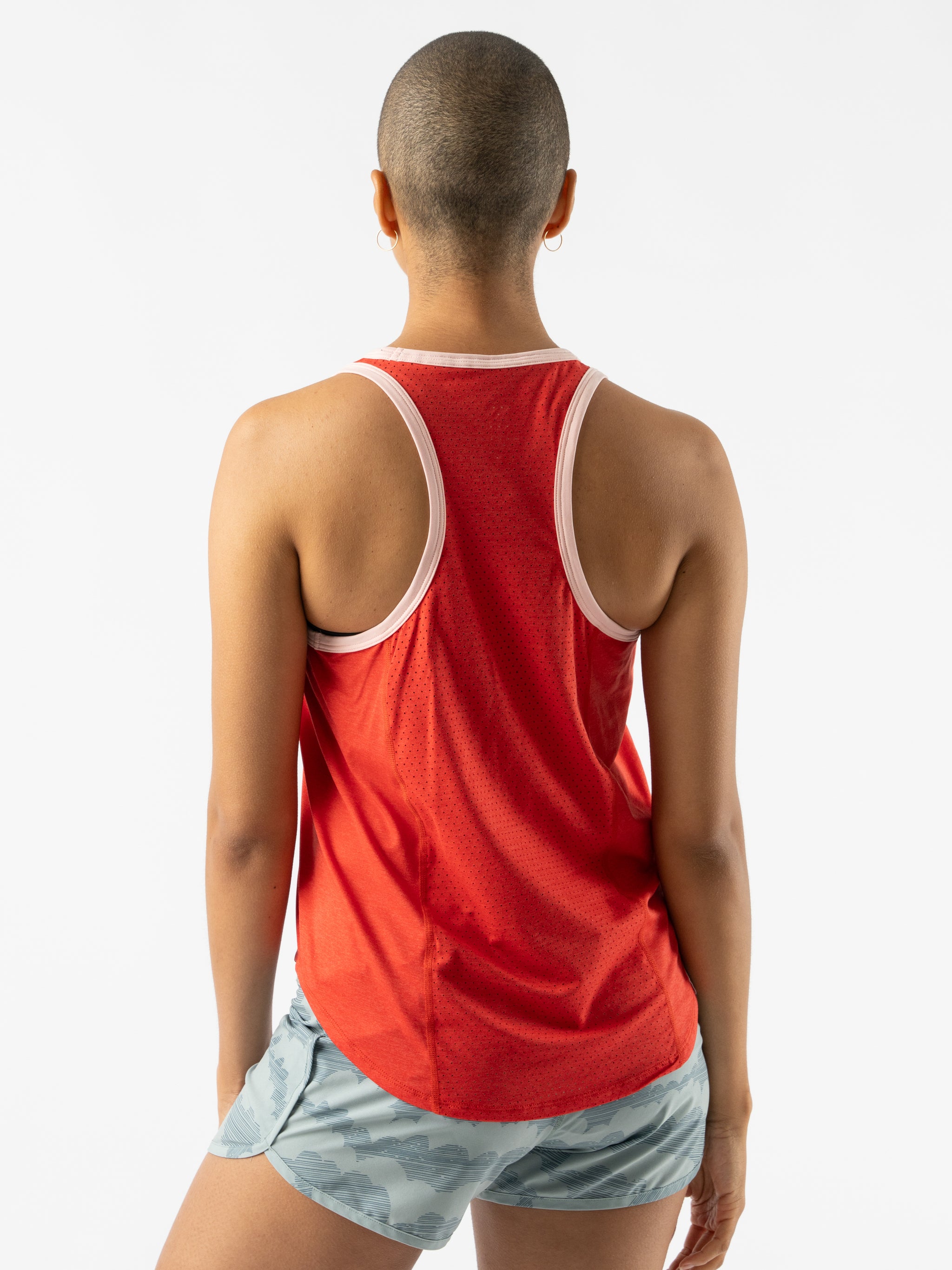 RABBIT - Women's - On The Go Tank - Grenadine