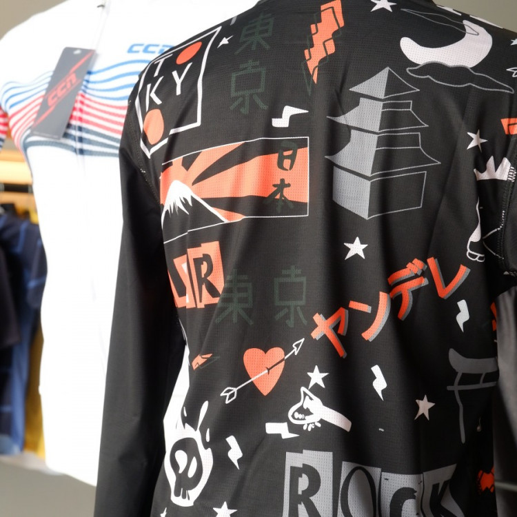 SNP - Tokyo Punk Running Jersey - Ladies - Long Sleeves.