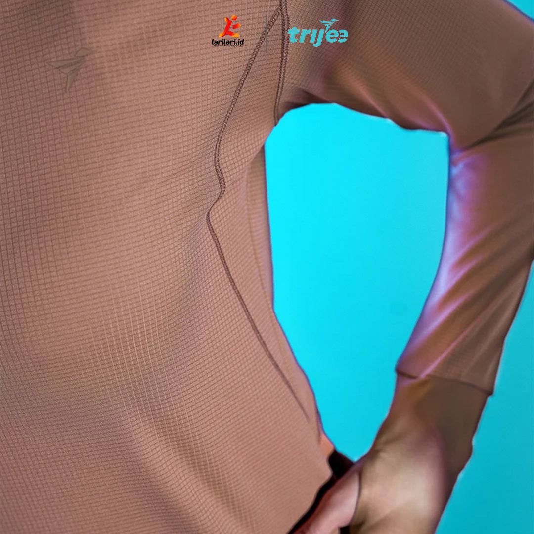 TRIJEE -  Women Hoodie Longsleeve - Almond