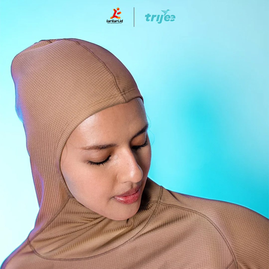TRIJEE -  Women Hoodie Longsleeve - Almond