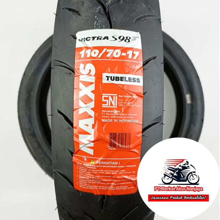 Ban Maxxis Victra 110/70-17 tubeless untuk motor Sport