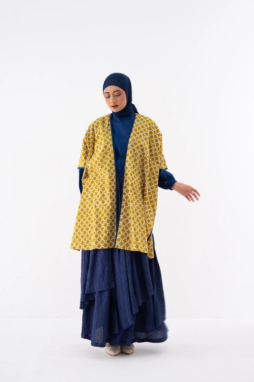 Image of Alea Outer (Up)