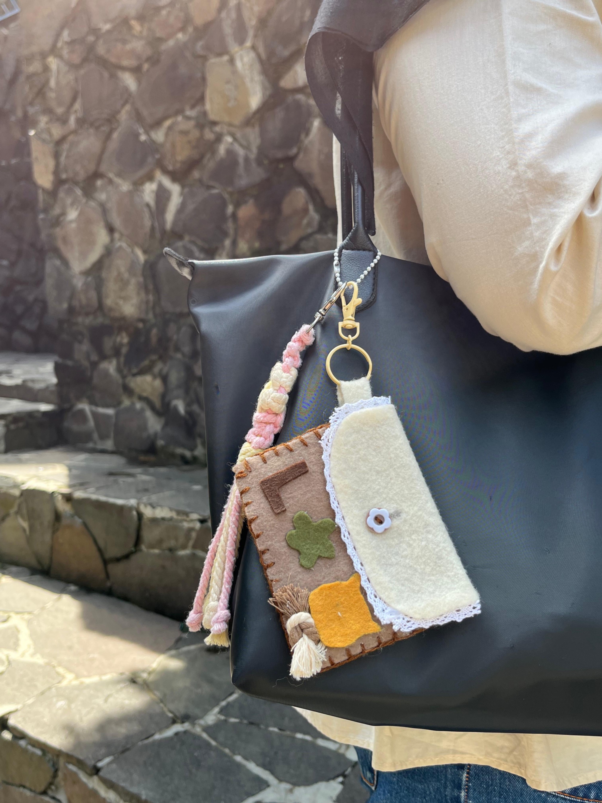 Mini Pocket Loka