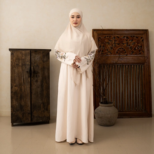 Bundling Kirani Dress With French Square/Khimar Bandana