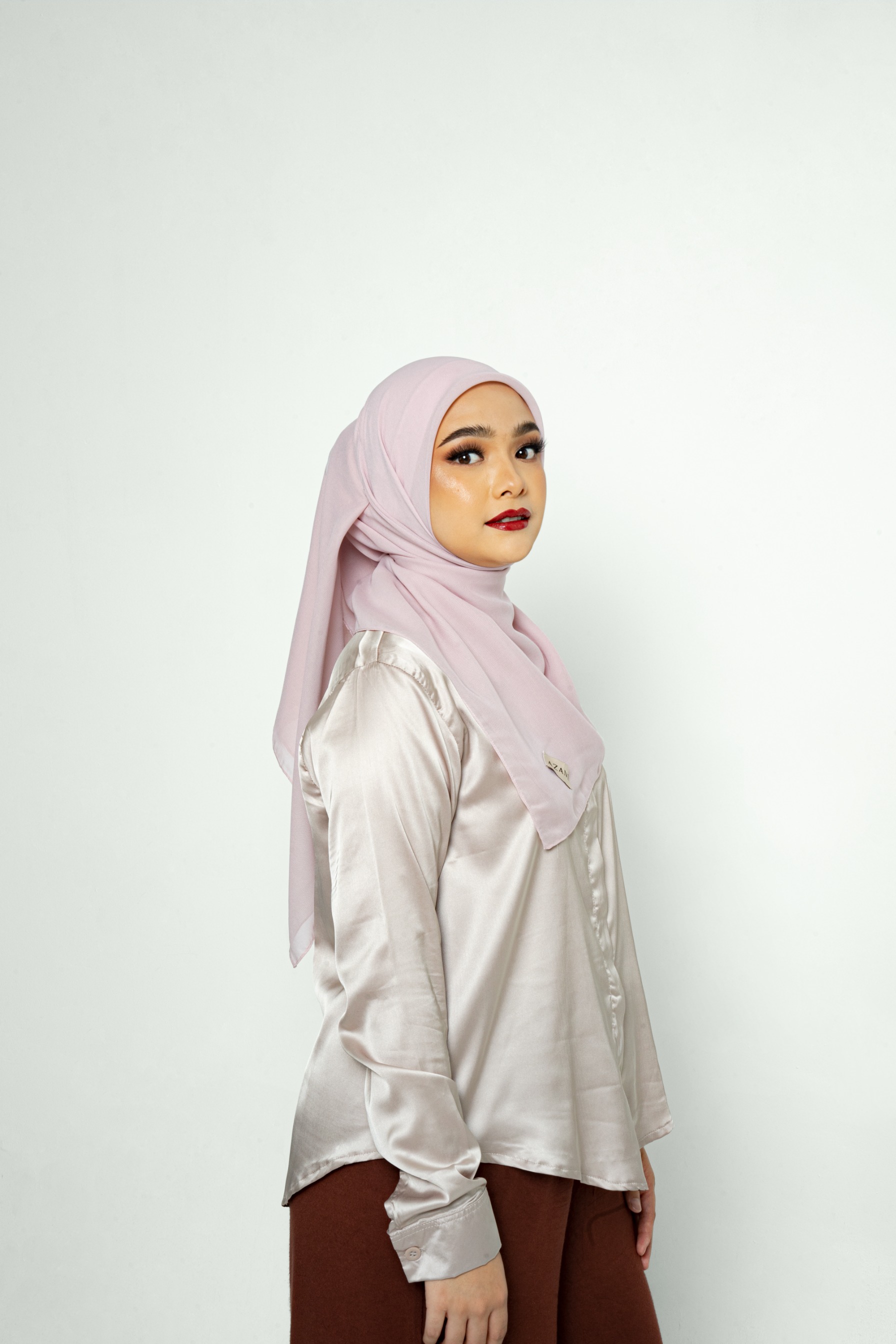 Terra Square - Segi Empat Double Hycon