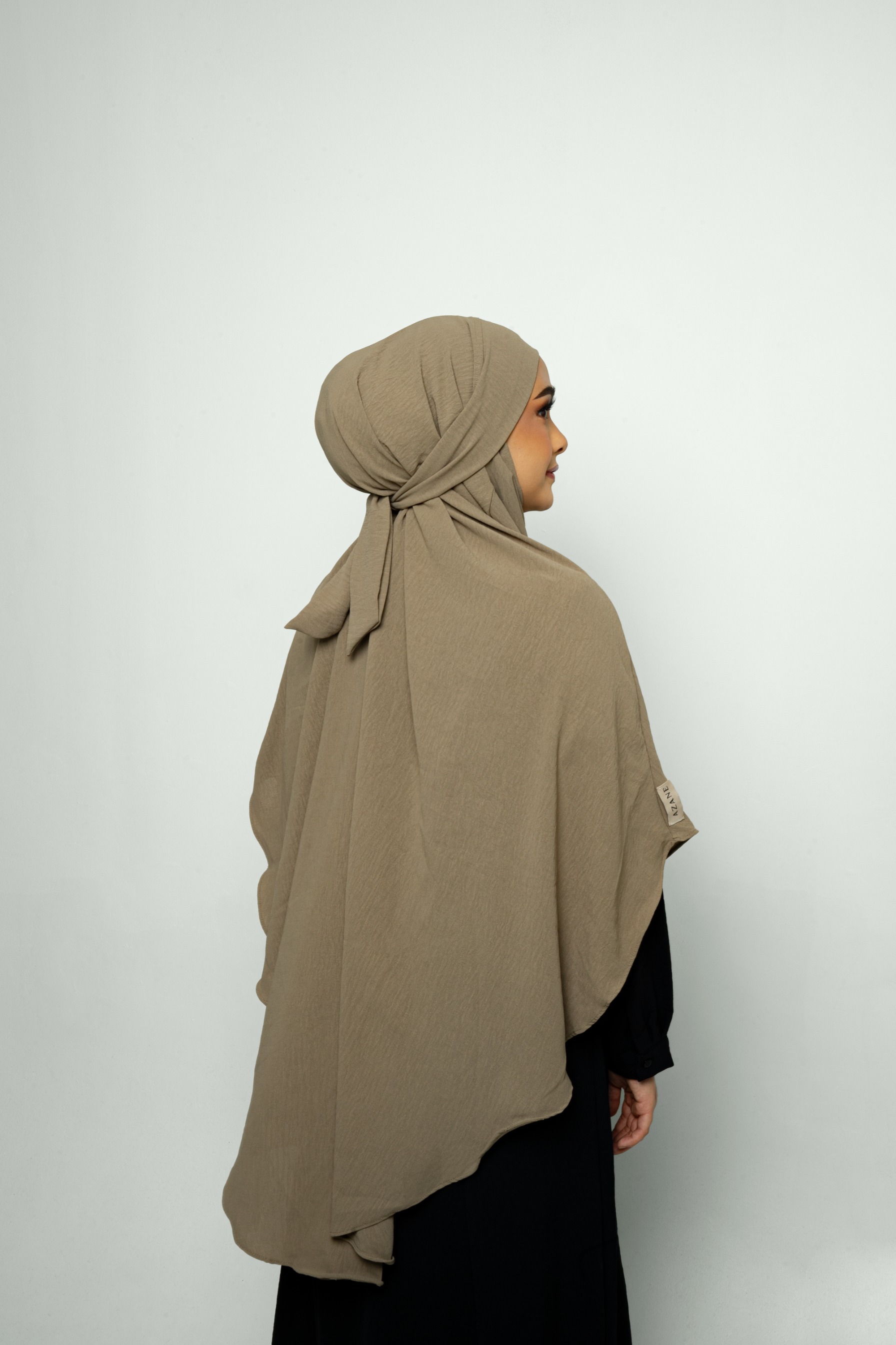 Azra Flow Greige ( Gift French Khimar )
