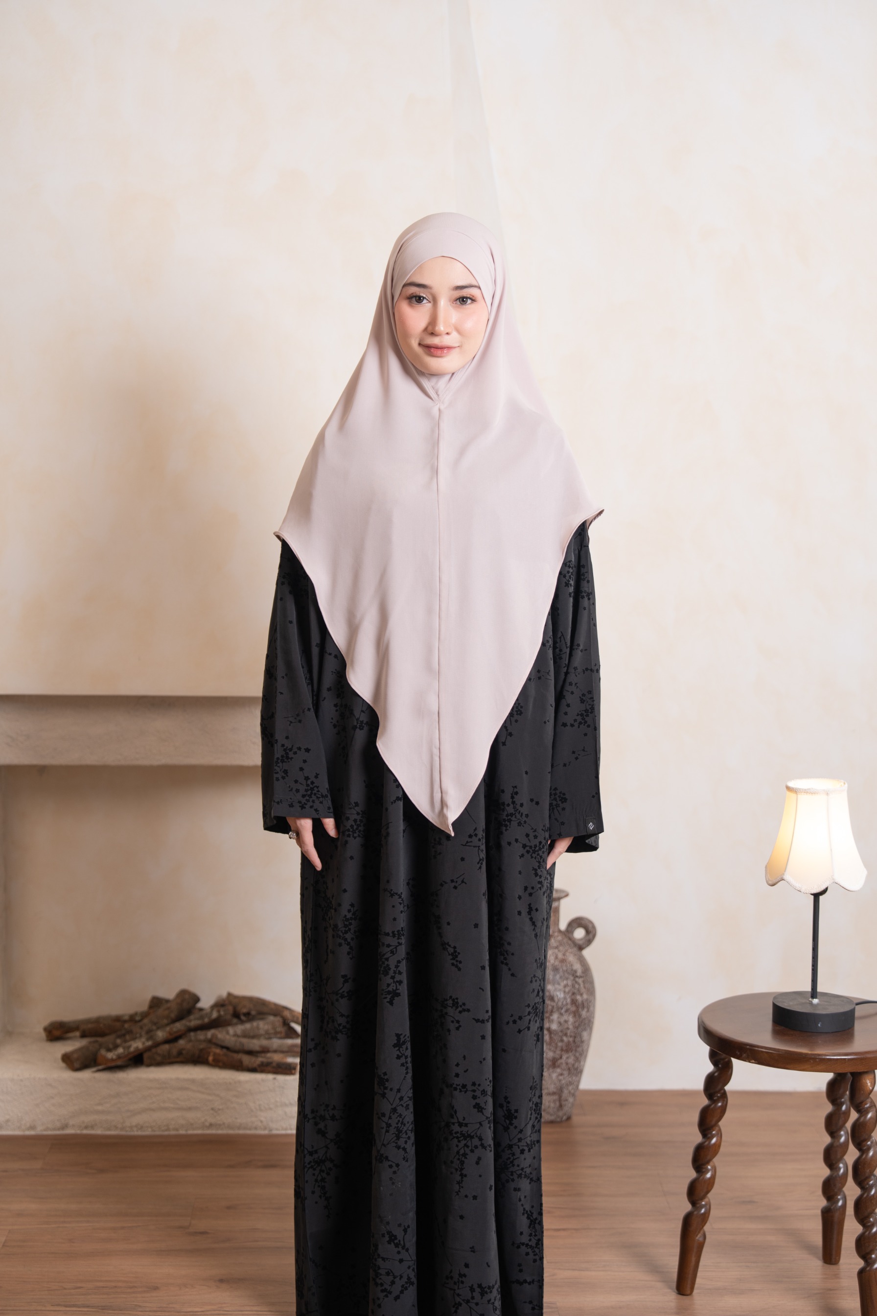 Arunika Dress Black