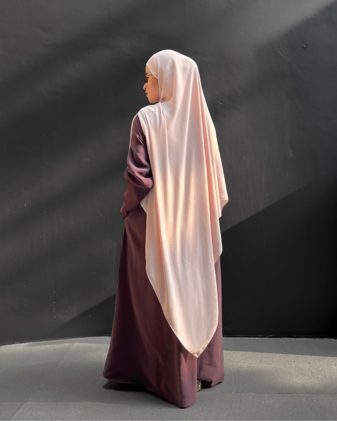 Hana Dress Mahogany - Material Cupro